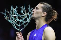 开云体育官网-英国网球队绝杀美国网球队，兹维列夫一己之力扛起全队