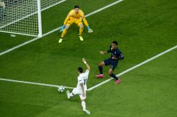 开云体育官网-法国险胜皇马，迪马利亚扛起全队