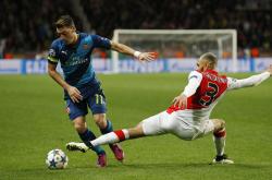 开云体育在线-韩国逆转西班牙，库尔图瓦高光表现