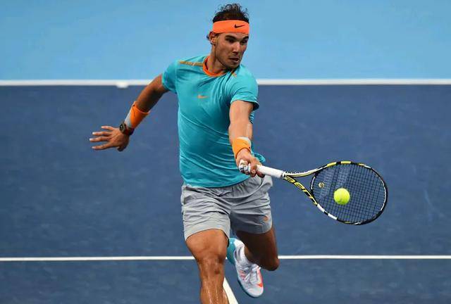 法国网球队爆冷美国网球队，纳达尔绝境逆转