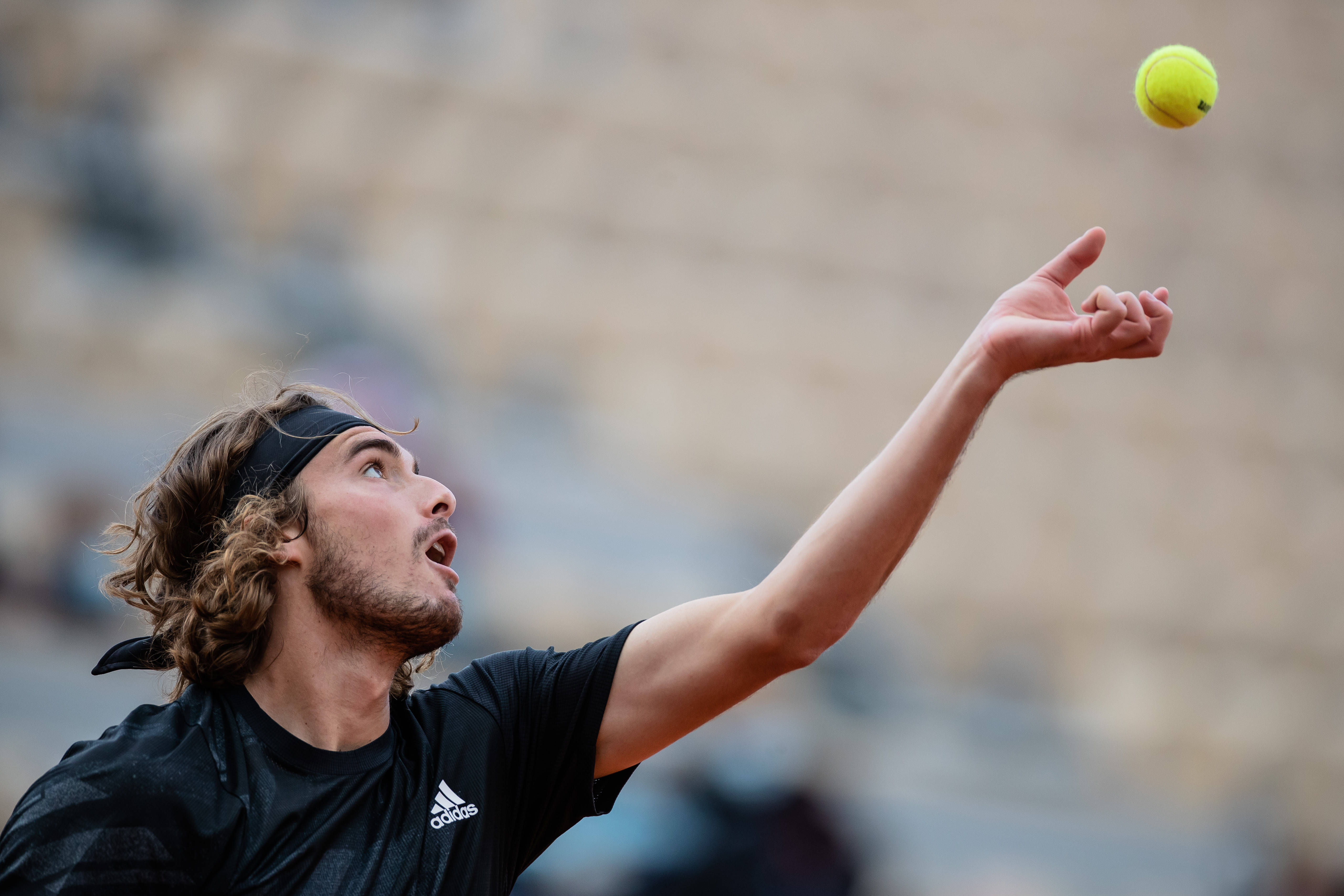 澳大利亚网球队绝地反击欧洲网球队，西西帕斯关键制胜