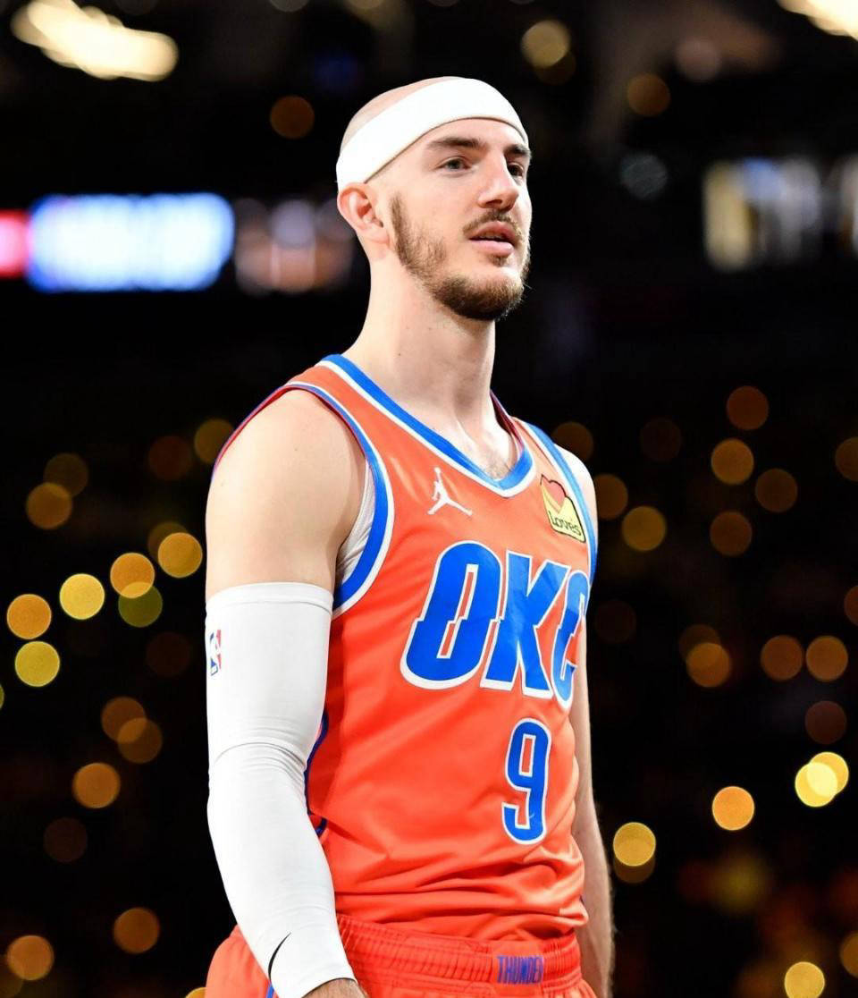 湖人B队横扫步行者，卡鲁索打破历史纪录