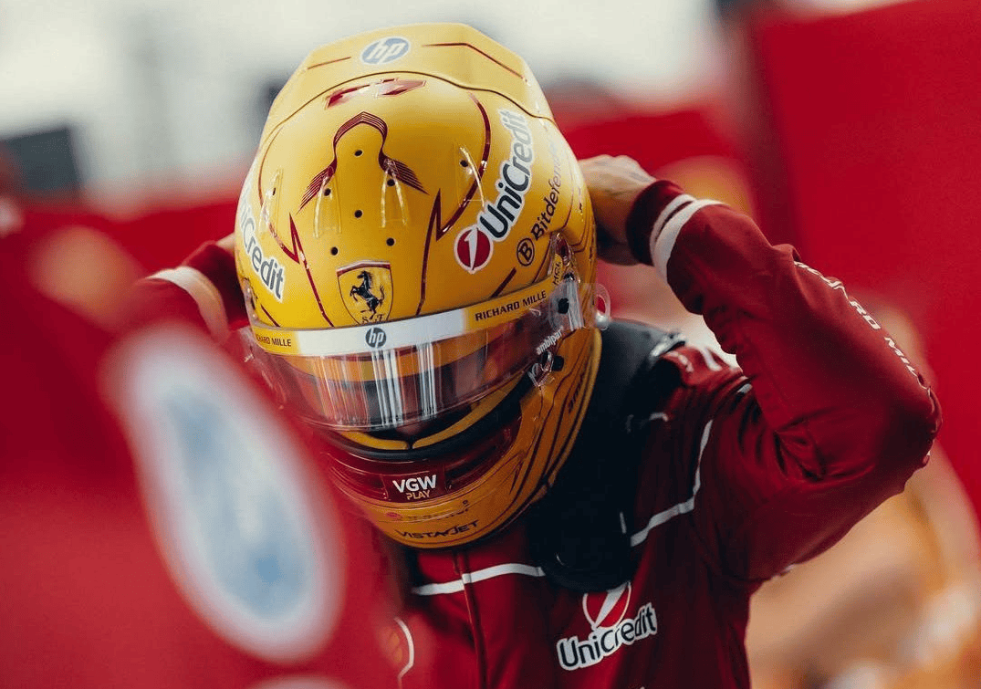 雷诺车队完胜红牛二队，汉密尔顿状态火热