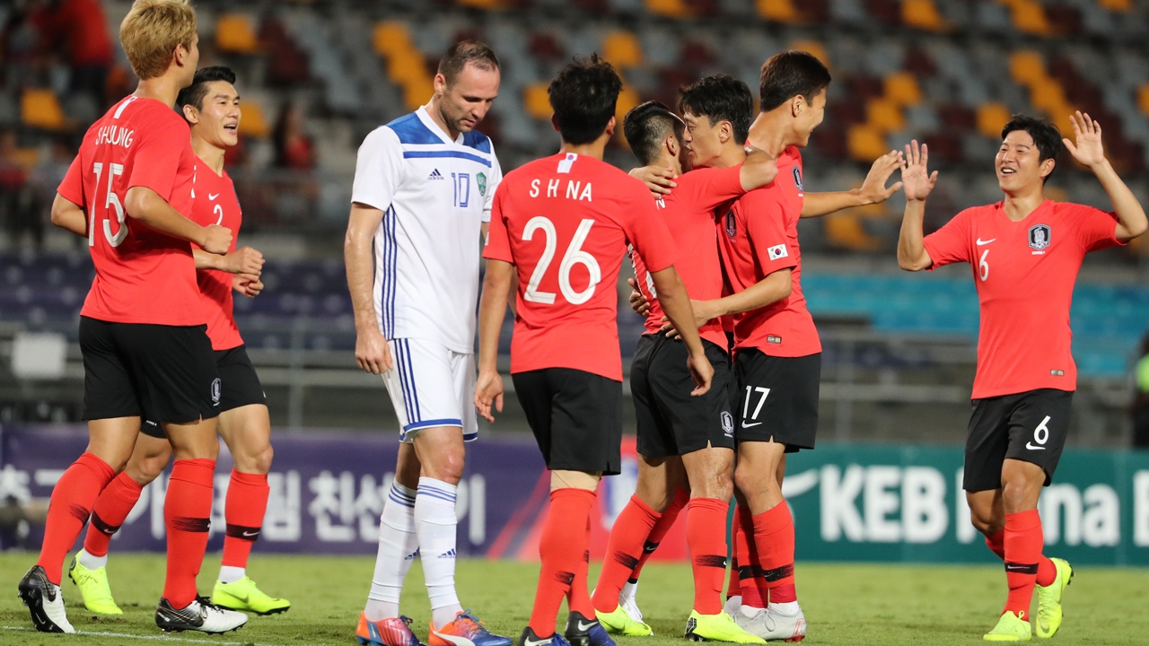 英格兰队横扫韩国队，许昕刷新纪录