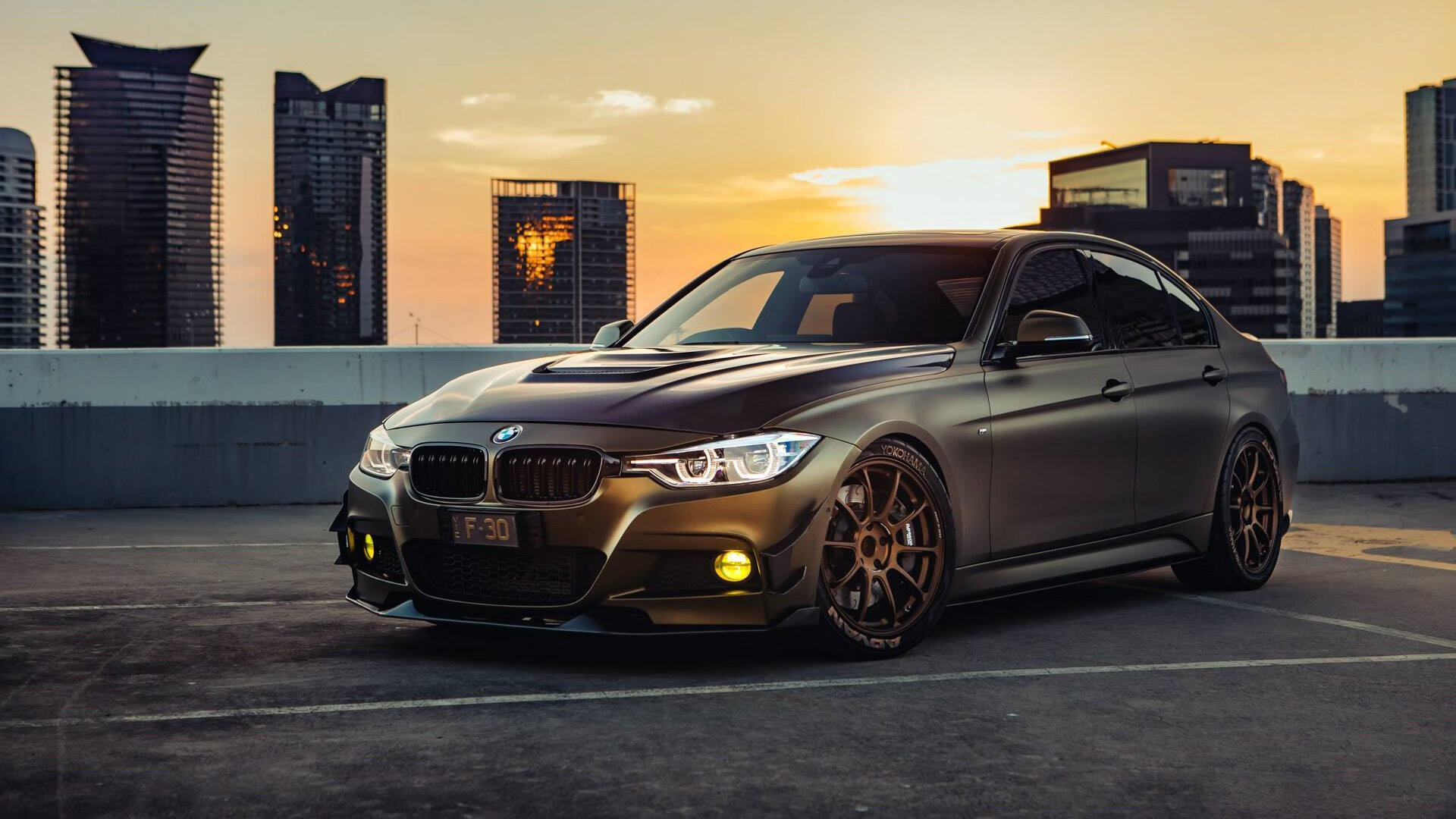 逆袭神话与龙之腾跃,哈斯一役双冠,周冠宇以世界级表现打破围场次元壁