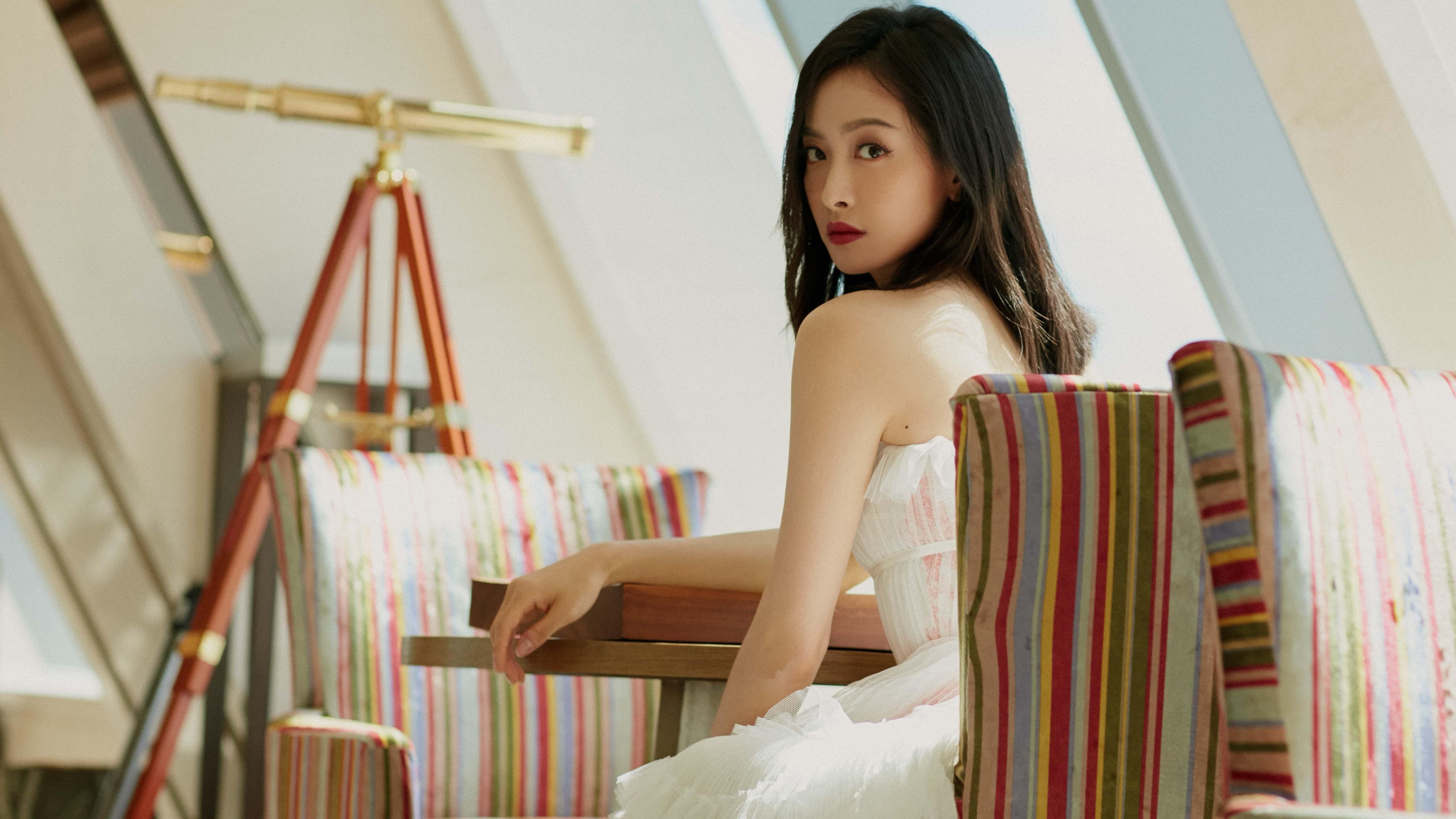 方向盘与篮球，西亚卡姆如何用F1赛道的挡拆战术夺走快船独行侠风头