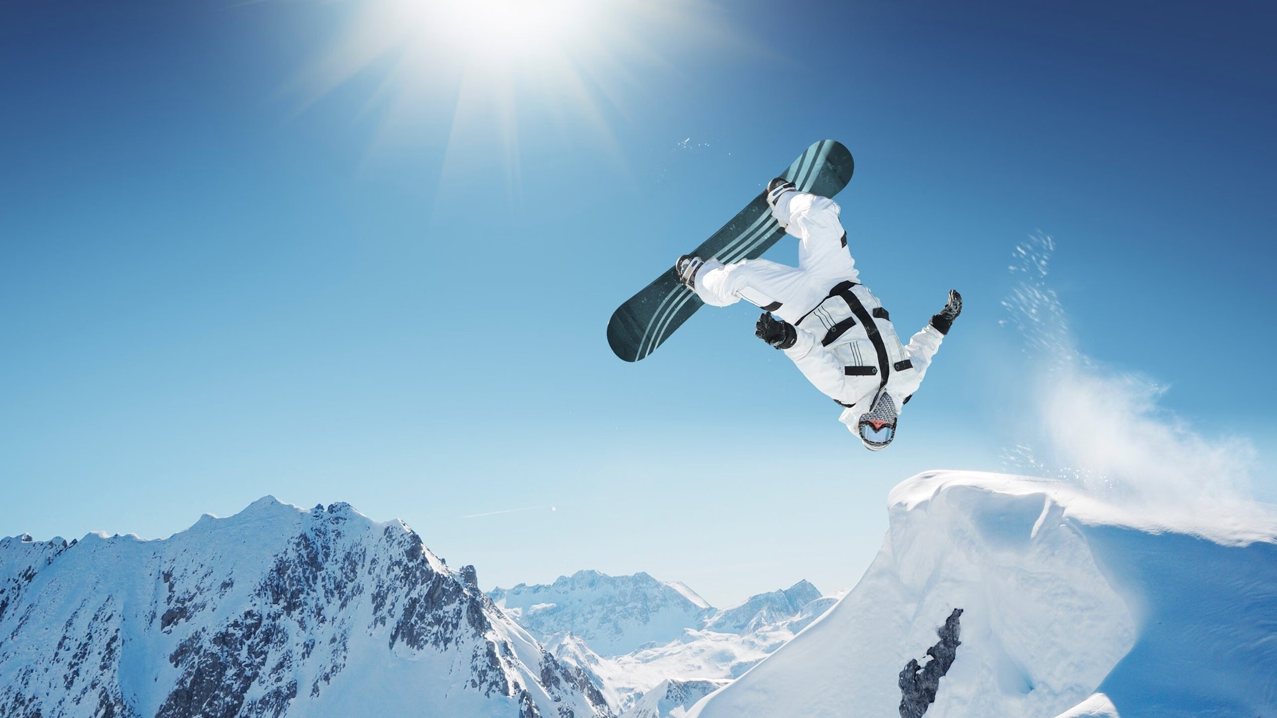 跨越大陆的火焰，当尼日利亚的奔放遇上墨西哥的绚烂，金玟哉如何点燃世界足球的夜空