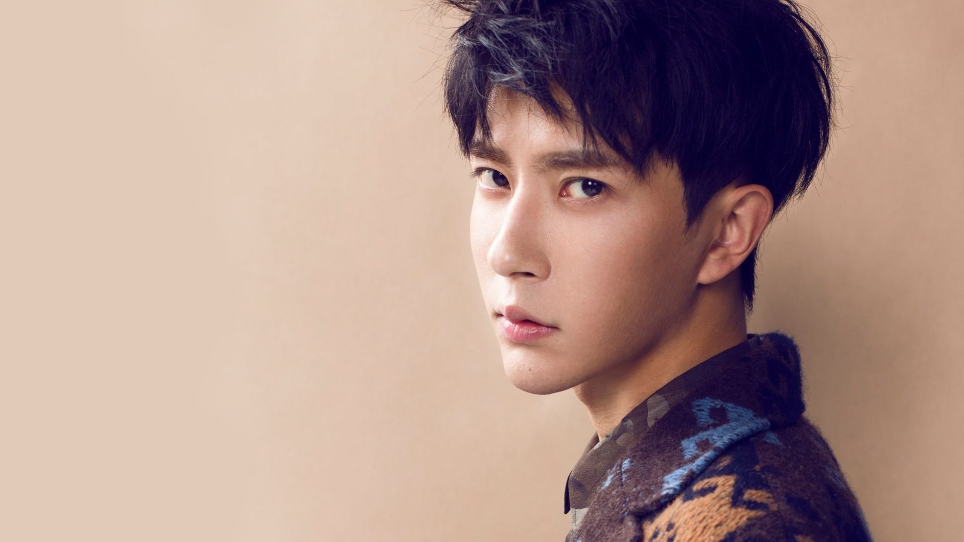 反足球的逆袭,当平庸成为最锋利的武器